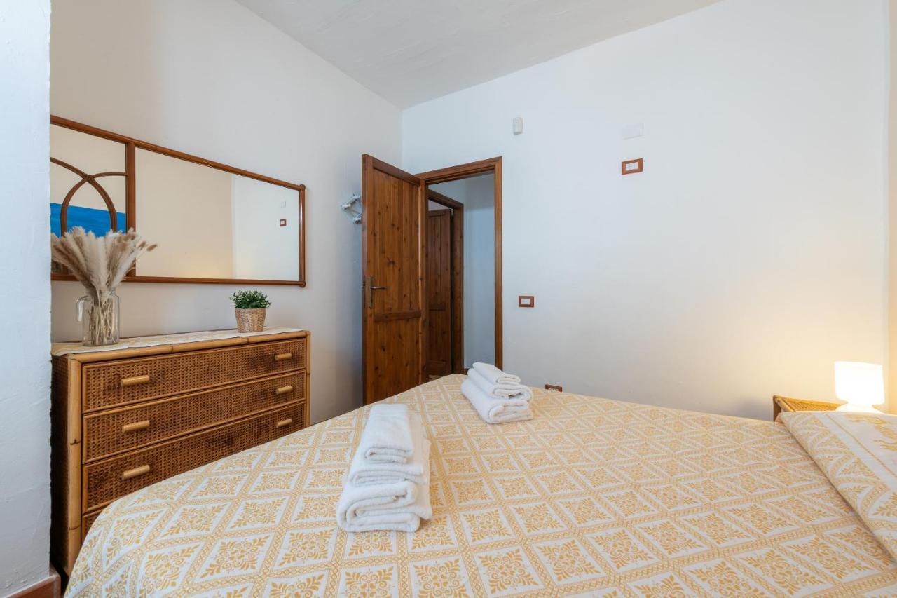 Damiano Holiday House Porto Columbu - Perd'E Sali Екстер'єр фото